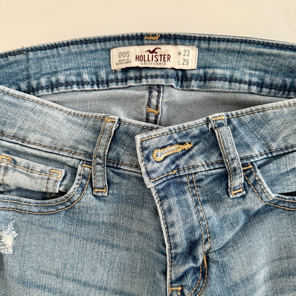 Hollister skinny jeans